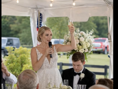 Op de bruiloft van mijn zoon hief Madison haar glas en zei: ‘Na de huwelijksreis verhuizen we naar de ranch.’ Driehonderd gasten applaudiseerden, terwijl mijn zoon in zijn champagne staarde alsof het land van mijn overleden echtgenoot al van eigenaar was veranderd. Ik ging naar buiten, belde de gemeente en voordat de taart was aangesneden, was de glimlach van de bruid verdwenen.